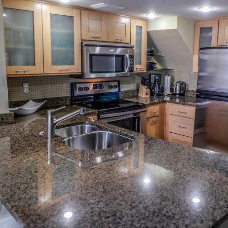 Penthouse Suite Downtown, Top Floor 4 Beds, 2Baths Seattle Extérieur photo